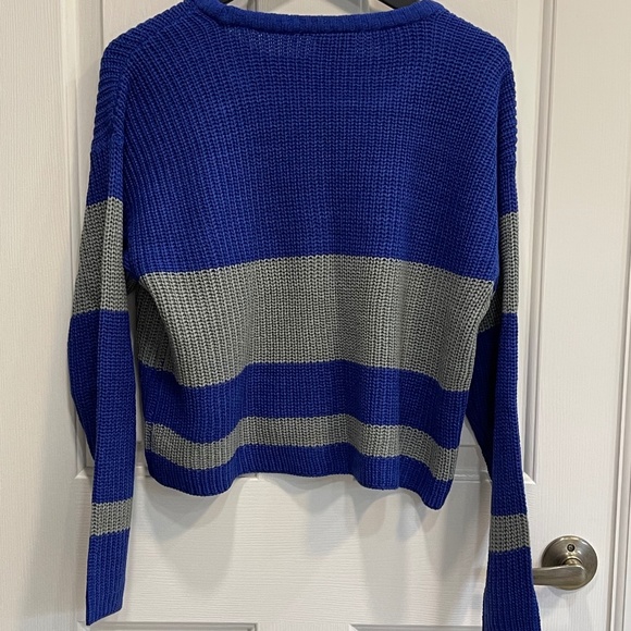 Harry Potter Ravenclaw Quidditch Sweater - Picture 3 of 3